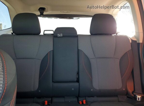 JF2SKAPC0KH557019 2019 SUBARU FORESTER Silver 