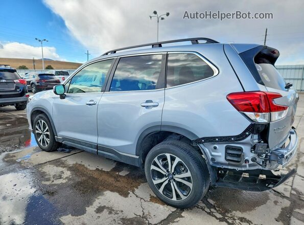 JF2SKAPC0PH518034 2023 SUBARU FORESTER Silver 