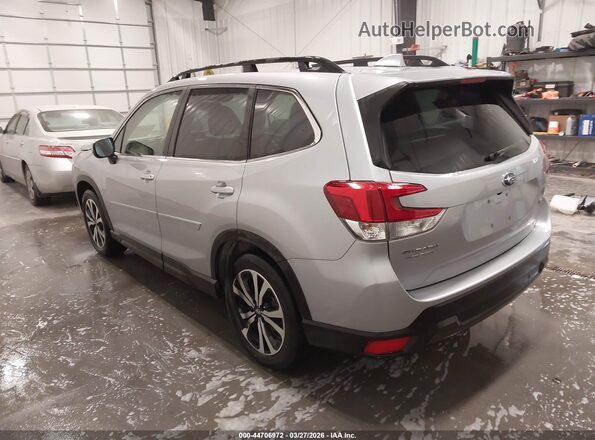 JF2SKAPCXNH410632 2022 SUBARU FORESTER Серебряный 