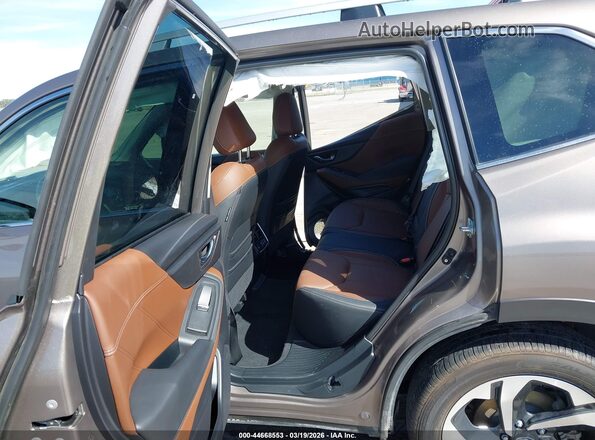 JF2SKARC1NH505917 2022 SUBARU FORESTER Brown VIN sticker view
