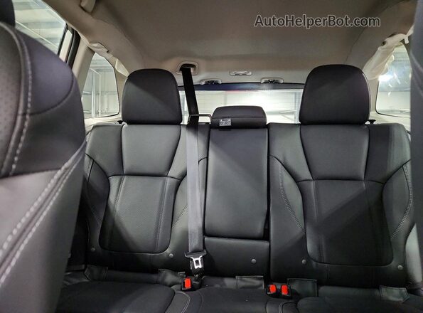 JF2SKARC2PH446301 2023 SUBARU FORESTER Белый Вид задних сидений