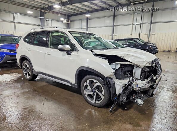 JF2SKARC2PH446301 2023 SUBARU FORESTER Белый Передняя правая четверть