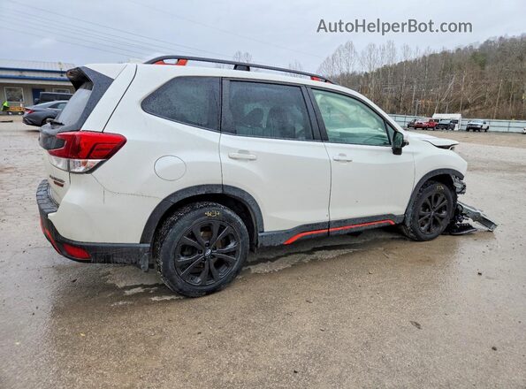 JF2SKARCXMH563586 2021 SUBARU FORESTER Белый Задняя правая четверть