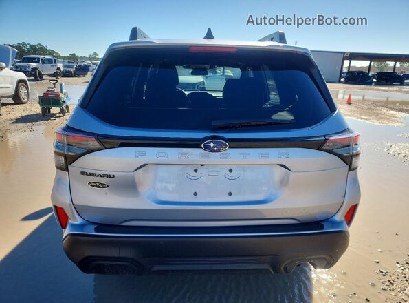 JF2SLDDC4SH427456 2025 SUBARU FORESTER Silver უკანა ხედი