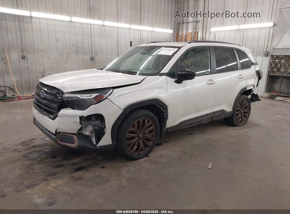 JF2SLDHC4SH515210 2025 SUBARU FORESTER White წინა მარცხენა ხედი სამი მეოთხედიდან