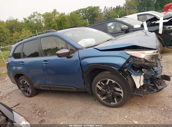 JF2SLDRC2SH474414 2025 SUBARU FORESTER Blue Widok wnętrza 360 stopni