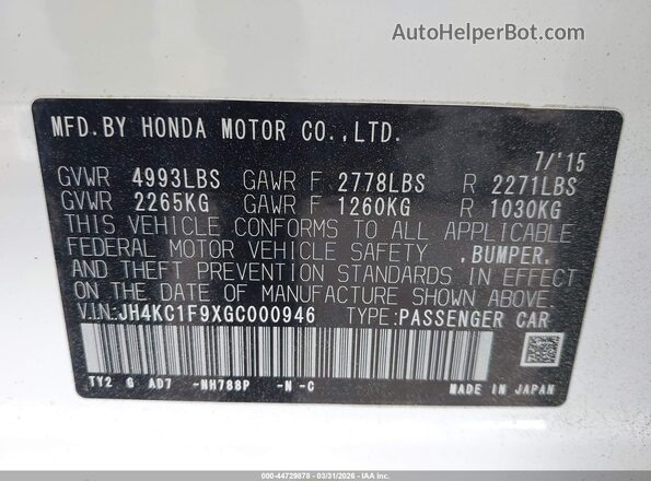 JH4KC1F9XGC000946 2016 ACURA RLX White ძრავის განყოფილების ხედი