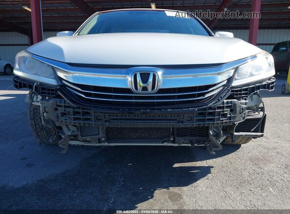 JHMCR6F59HC015002 2017 HONDA ACCORD HYBRID Белый 