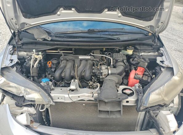JHMGK5H76GS005806 2016 HONDA FIT Silver Вид задньої частини салону