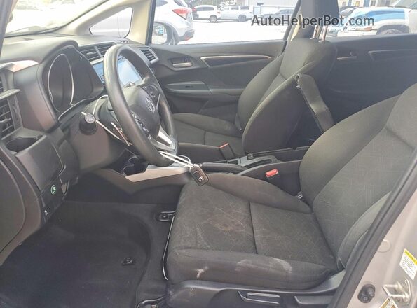 JHMGK5H76GS005806 2016 HONDA FIT Silver Вид салону спереду