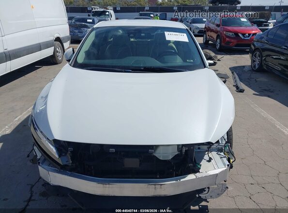 JHMZC5F15KC004329 2019 HONDA CLARITY White Vista interior trasera