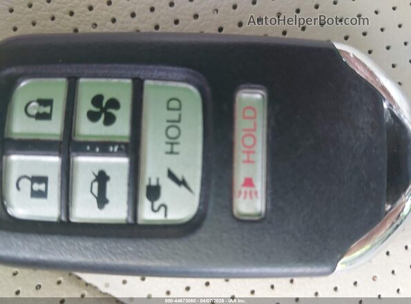 JHMZC5F34KC000824 2019 HONDA CLARITY White Вид панелі приладів