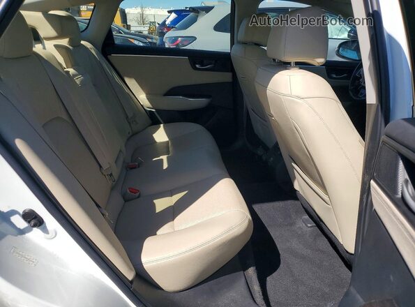 JHMZC5F36KC003448 2019 HONDA CLARITY White Հետևի նստատեղերի տեսք