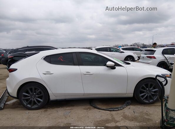 JM1BPAJM5K1146113 2019 MAZDA 3 White 