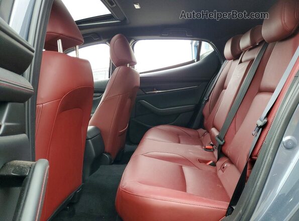 JM1BPBLM3P1623714 2023 MAZDA 3 Charcoal უკანა სავარძლების ხედი