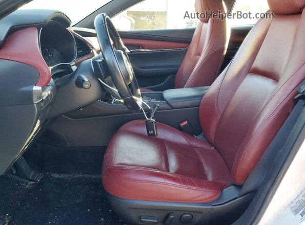 JM1BPBML1M1345753 2021 MAZDA 3 White Սալոնի դիմացի տեսք
