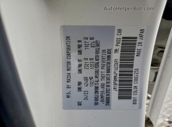 JM1BPBMM4P1620691 2023 MAZDA 3 White VIN կոդի պիտակի տեսք
