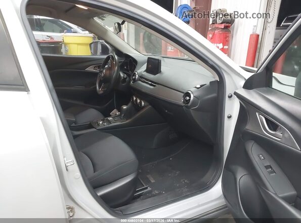 JM1DKDB75M1504413 2021 MAZDA CX-3 Silver 
