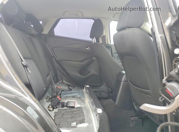 JM1DKDB79M1515477 2021 MAZDA CX-3 Gray Սալոնի հետևի տեսք