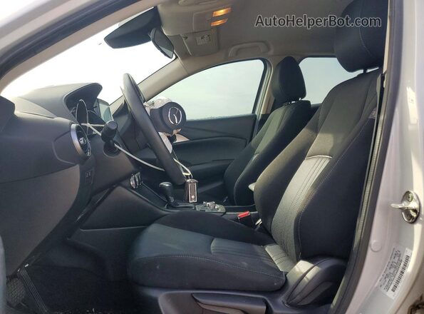 JM1DKDB7XM1505122 2021 MAZDA CX-3 White Widok wnętrza z przodu