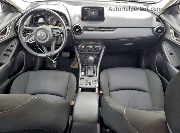 JM1DKFB7XM1516651 2021 MAZDA CX-3 Красный Вид панели приборов