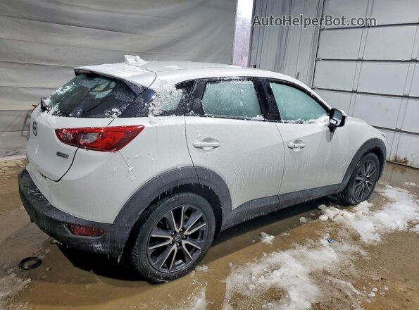 JM1DKFC77J0331635 2018 MAZDA CX-3 White უკანა მარჯვენა