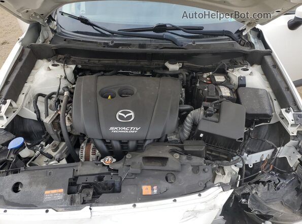 JM1DKFC79J0306333 2018 MAZDA CX-3 White Engine compartment view