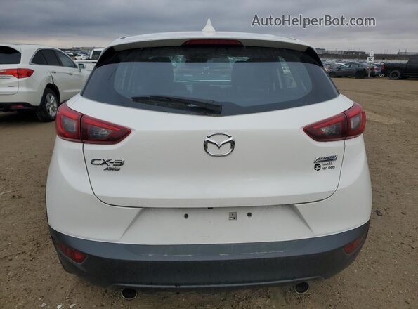 JM1DKFC79J0306333 2018 MAZDA CX-3 White Rear view