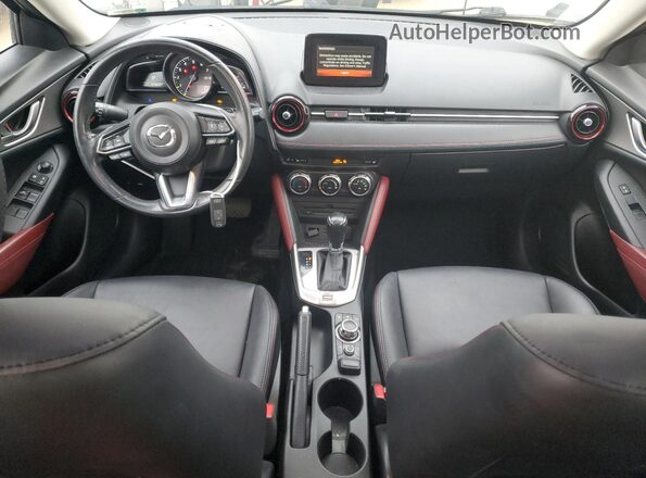 JM1DKFC79J0306333 2018 MAZDA CX-3 White Dashboard view