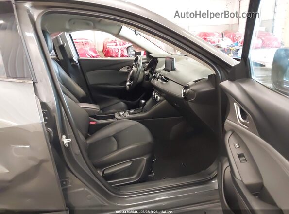 JM1DKFC79K0446934 2019 MAZDA CX-3 Gray Front interior view