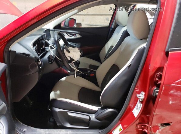 JM1DKFD74H0148055 2017 MAZDA CX-3 Красный Вид салона спереди