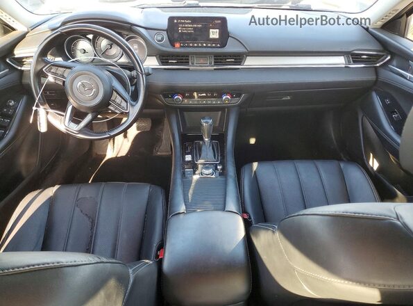 JM1GL1VM5J1312513 2018 MAZDA 6 White Вид панелі приладів