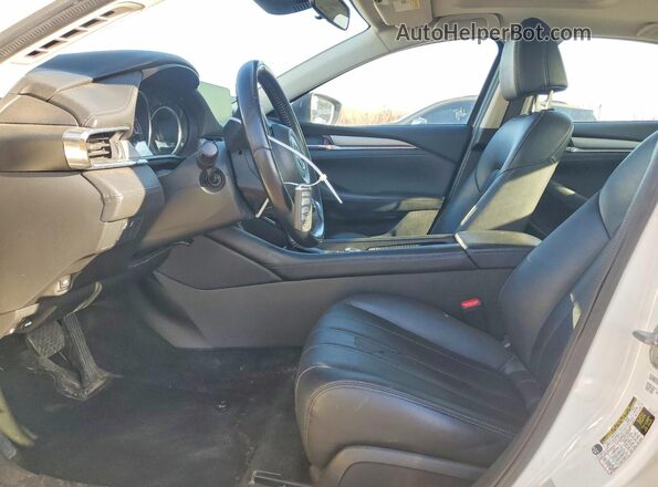 JM1GL1VM5J1312513 2018 MAZDA 6 White Вид салону спереду