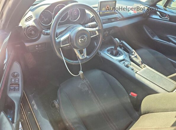 JM1NDAC76H0121250 2017 MAZDA MX-5 Gray Առջևի վահանակի տեսք