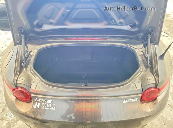 JM1NDAC7XJ0205996 2018 MAZDA MX-5 Charcoal Widok tylnych siedzeń