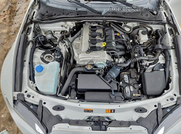 JM1NDAD72J0200676 2018 MAZDA MX-5 White Widok wnętrza z tyłu