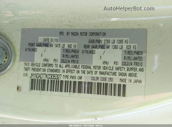 JM1NDAD77K0305327 2019 MAZDA MX-5 MIATA White Vista del compartimento del motor