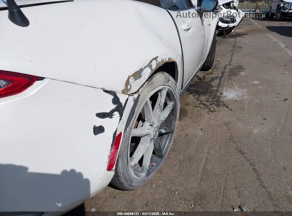 JM1NDAD77K0305327 2019 MAZDA MX-5 MIATA White 
