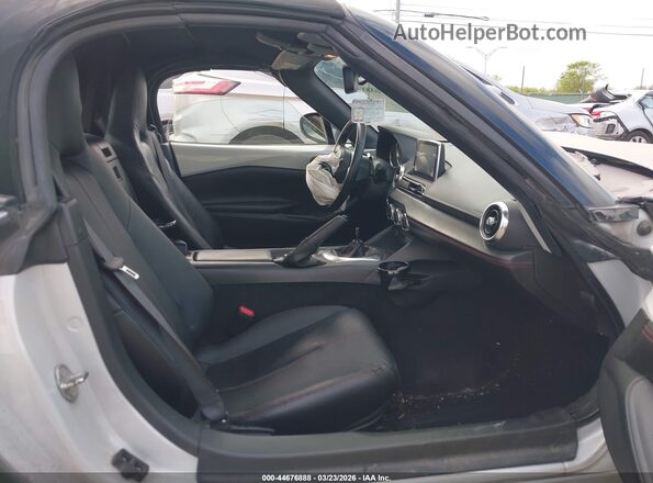 JM1NDAD78G0104253 2016 MAZDA MX-5 MIATA Green Widok wnętrza z przodu