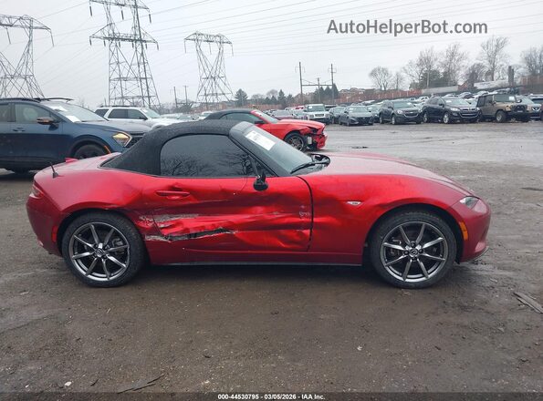 JM1NDAD79N0502715 2022 MAZDA MX-5 MIATA Red სალონის 360-გრადუსიანი ხედი