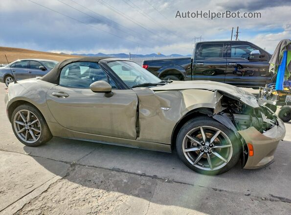 JM1NDAD7XP0552140 2023 MAZDA MX-5 Tan Передня права чверть