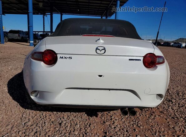 JM1NDAD7XP0558035 2023 MAZDA MX-5 White უკანა ხედი