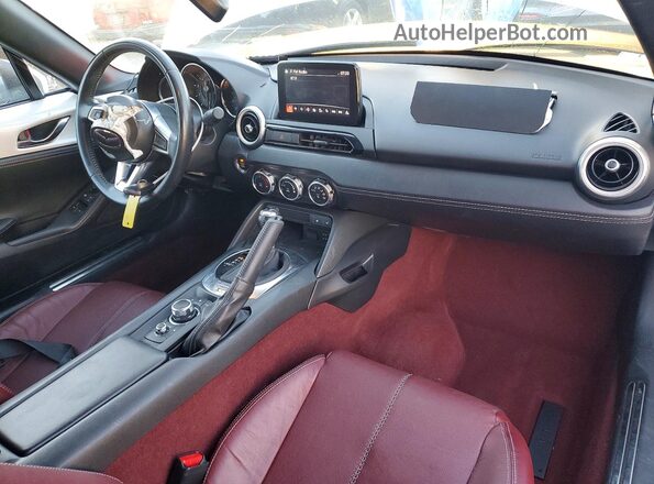 JM1NDAJ75L0417906 2020 MAZDA MX-5 White წინა პანელის ხედი