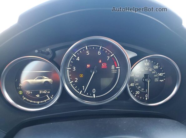 JM1NDAL70R0605402 2024 MAZDA MX-5 White ხელსაწყოთა პანელის ხედი