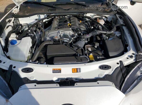 JM1NDAM7XS0653400 2025 MAZDA MX-5 White უკანა სალონის ხედი