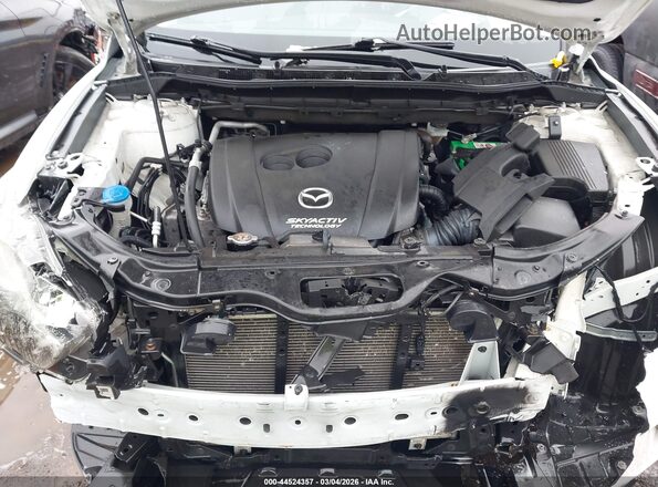 JM3KE2BY7G0693966 2016 MAZDA CX-5 White Rear view
