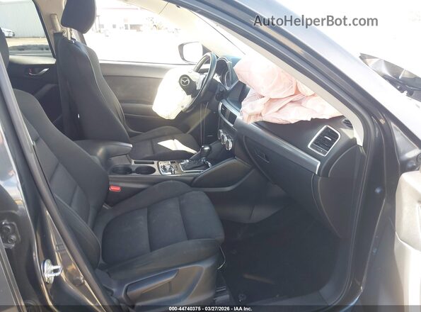 JM3KE2CY2G0676202 2016 MAZDA CX-5 Gray Вид салону спереду