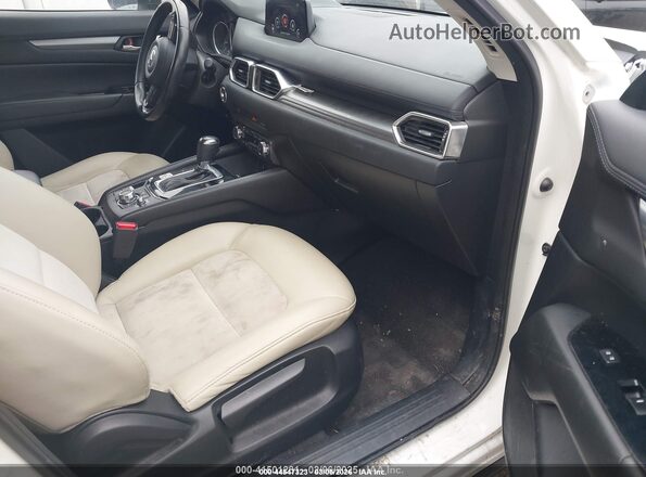 JM3KFACMXJ1435770 2018 MAZDA CX-5 White წინა სალონის ხედი