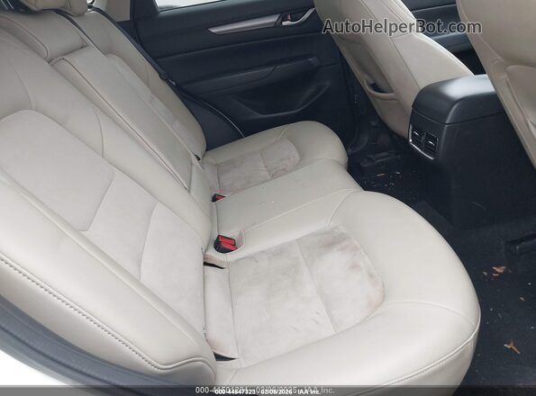 JM3KFACMXJ1435770 2018 MAZDA CX-5 White VIN კოდის სტიკერის ხედი
