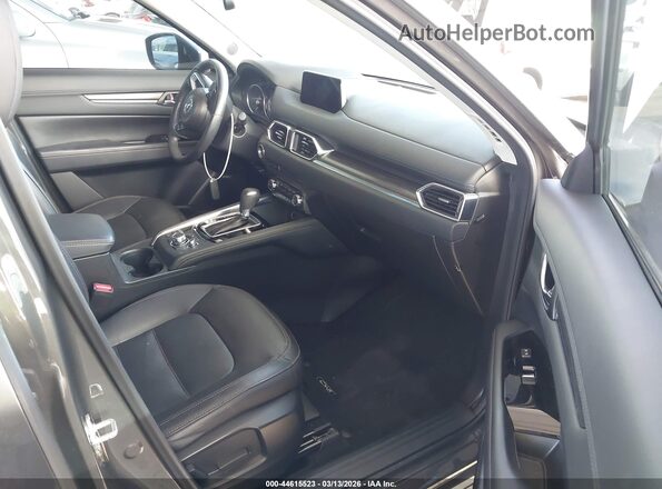 JM3KFADL6H0170027 2017 MAZDA CX-5 Серый Вид салона спереди
